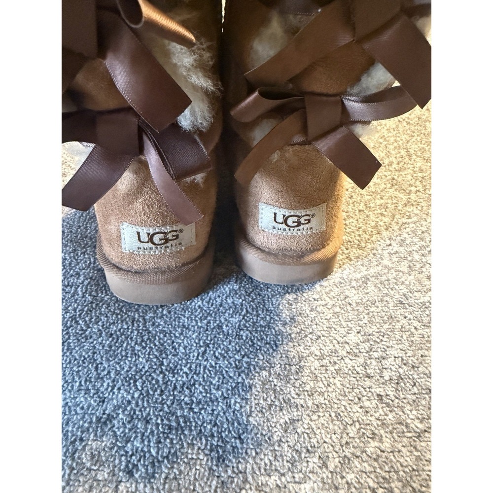 Ugg Womens Boots Size USA 5 Bailey Bow II Chestnut Shoes